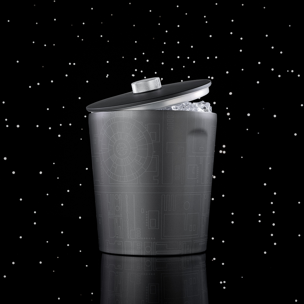 star-warstm-ice-bucket-r1 DS-Lifestyle.png