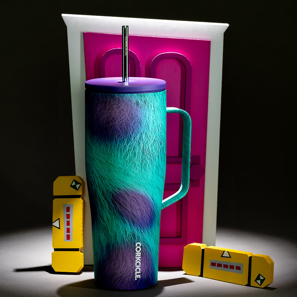 disney-pixar-cold-cup-xl-g8 MonstersInc-Lifestyle-PDP2.jpg