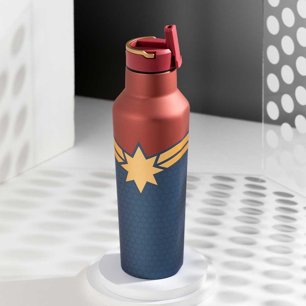 sale-marvel-sport-canteen-y5 c5b45acd9813--captain-marvel-sport-canteen-lifestyle-1.jpg